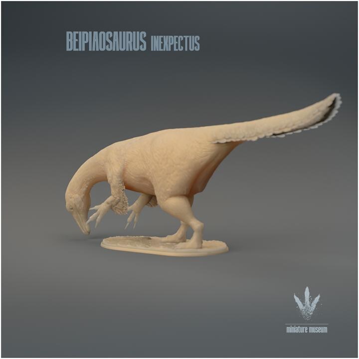 Beipiaosaurus inexpectus : Feeding - UNPAINTED 3D Figurine - Miniature Museum