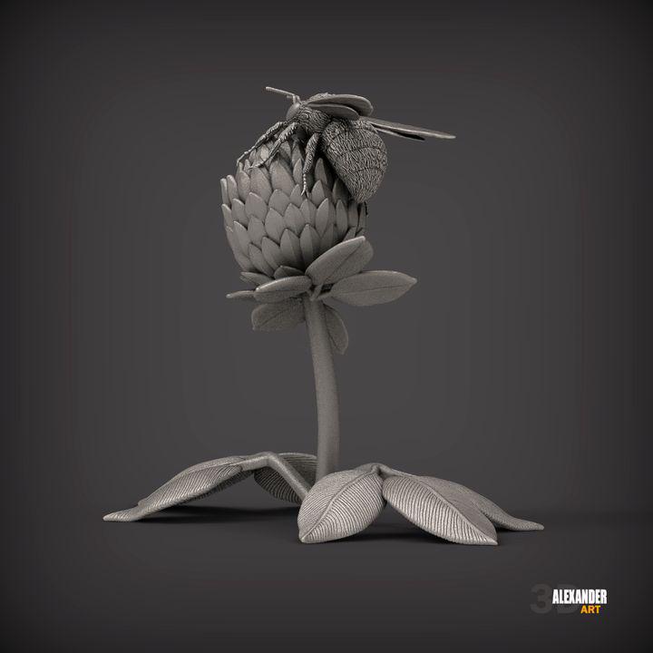 Bumblebee on red clover - UNPAINTED 3D Resin Figure - Alexander3dart