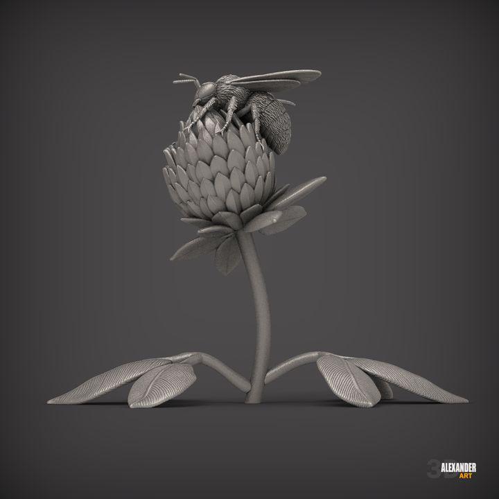 Bumblebee on red clover - UNPAINTED 3D Resin Figure - Alexander3dart